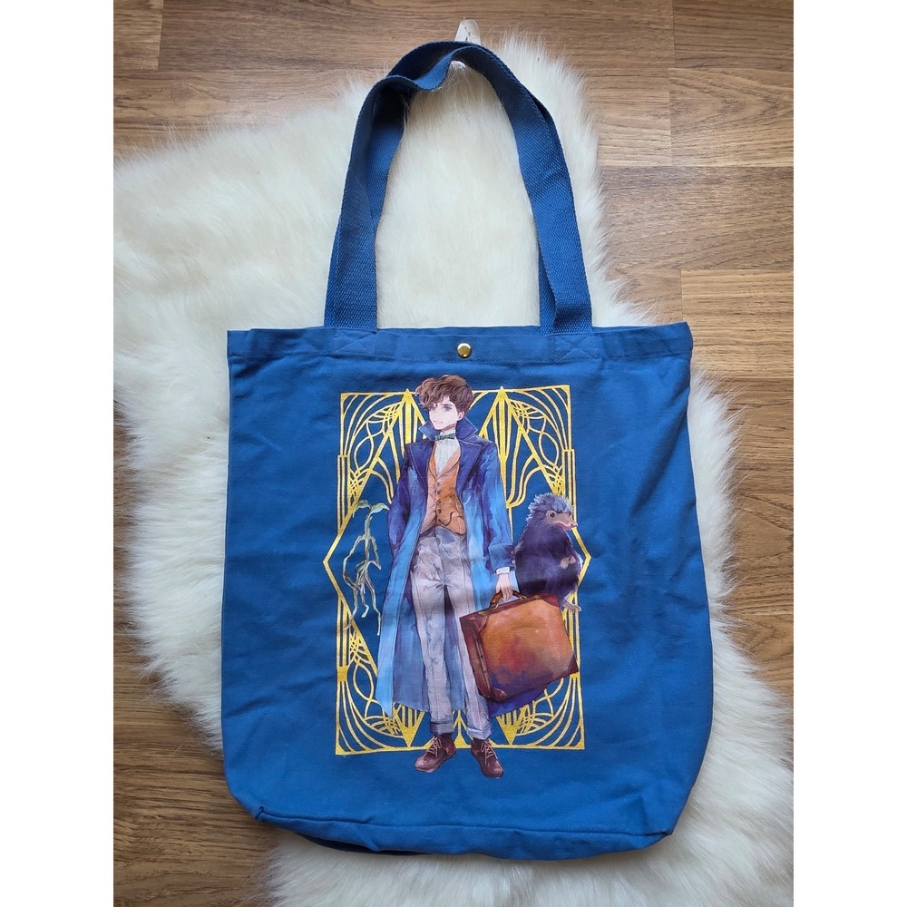The Wizarding World of Harry Potter Fantadtic Beadt Newt Scamander Tote Bag